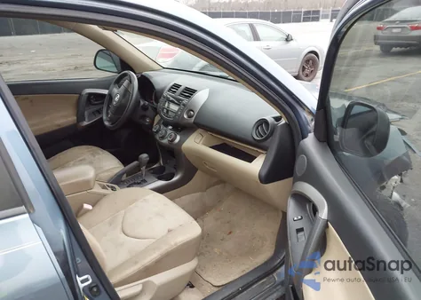 2009 Toyota Rav4 Base V6 z USA, uszkodzony, nr VIN JTMZK33V69D000407